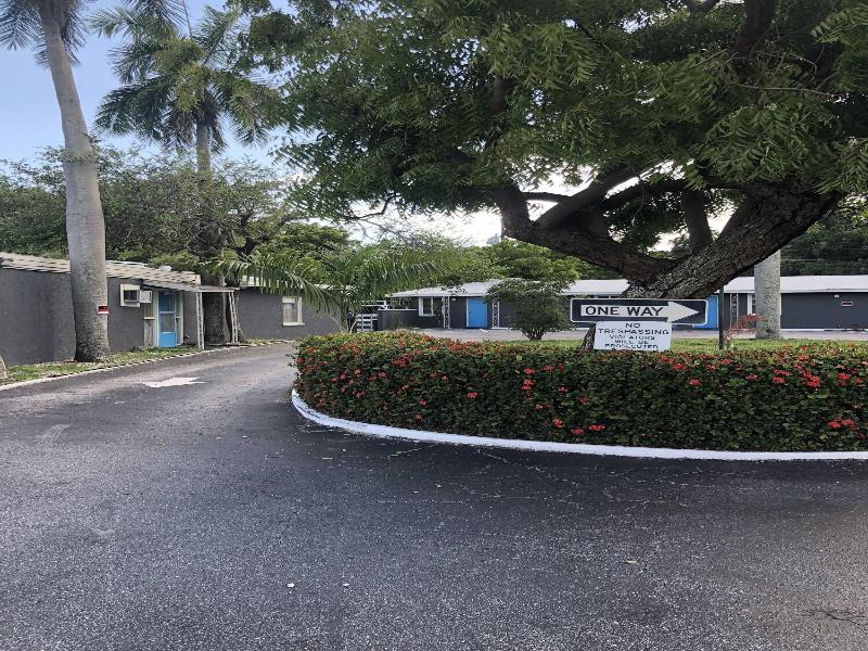 Bay Breeze Inn Bradenton Downtown image
