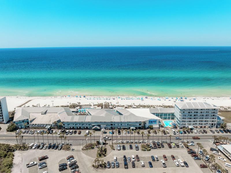 Sandpiper Beacon Beach Resort