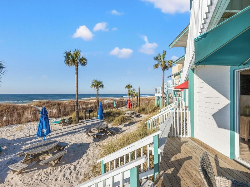 Sandpiper Beacon Beach Resort