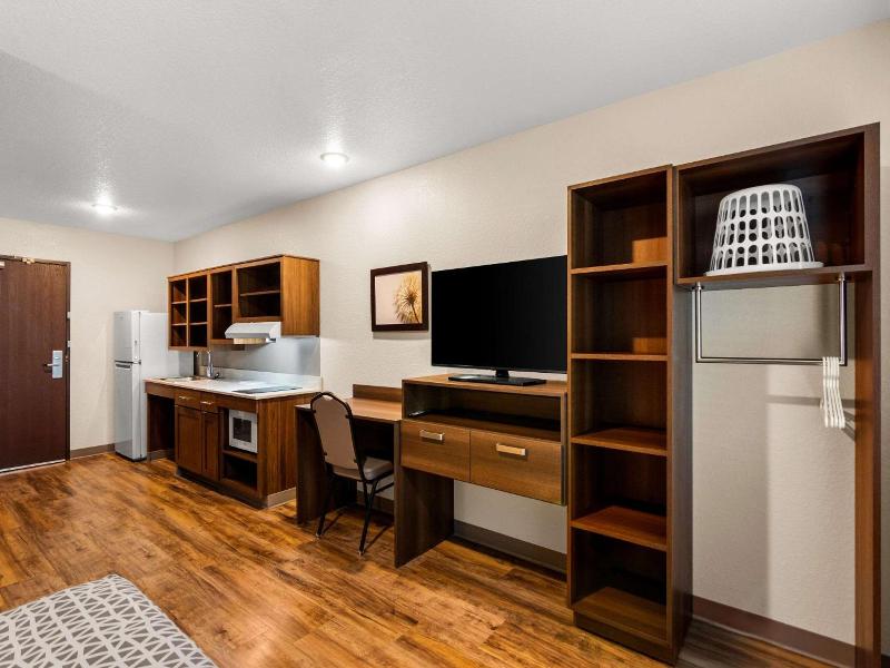 Woodspring Suites Port St Lucie image