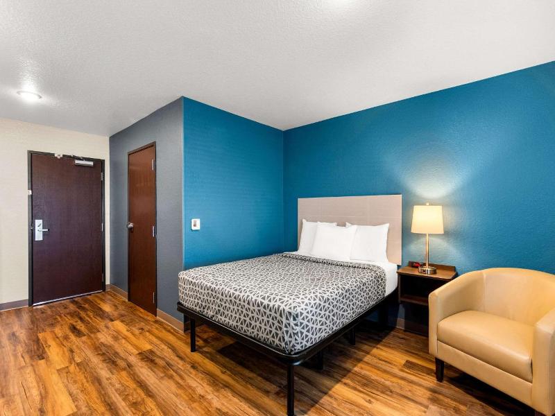 Woodspring Suites Port St Lucie image