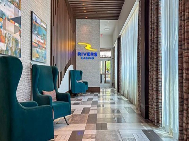 The Landing Hotel At Rivers Casino image