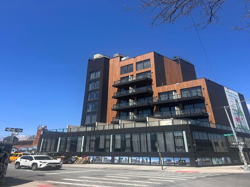 Nova Hotel Brooklyn image
