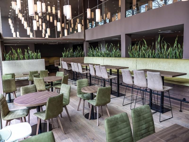 Platzhirsch Living Hotel image