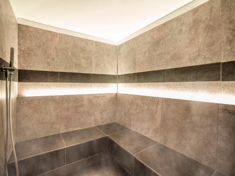 Luxury Chalet Plazola image