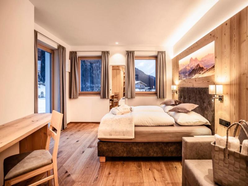 Luxury Chalet Plazola image