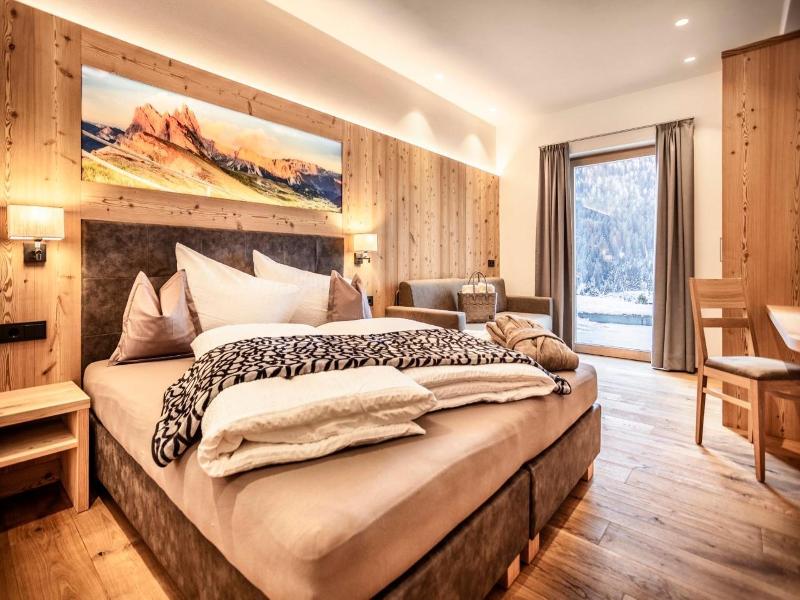 Luxury Chalet Plazola image