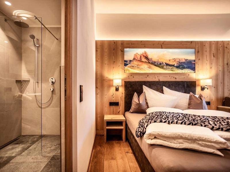 Luxury Chalet Plazola image