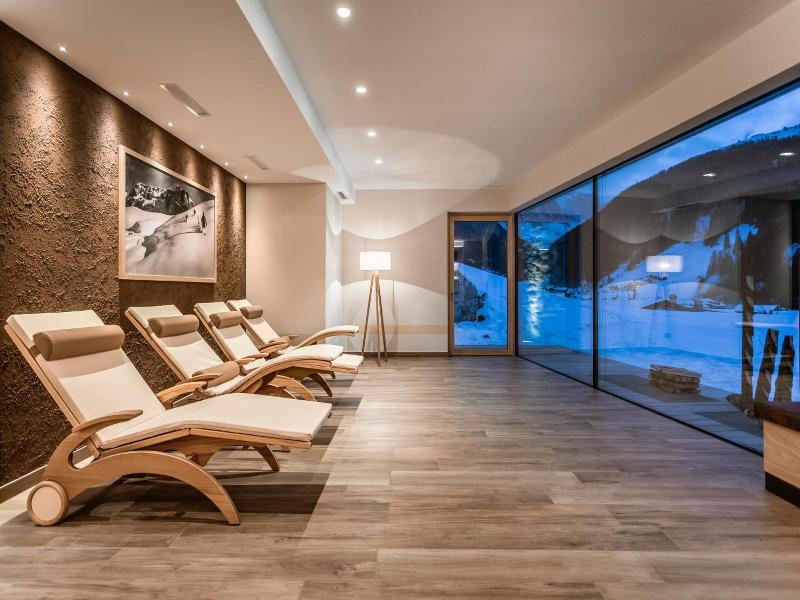 Luxury Chalet Plazola image