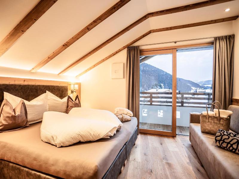 Luxury Chalet Plazola image