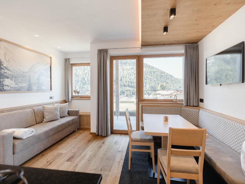 Luxury Chalet Plazola image