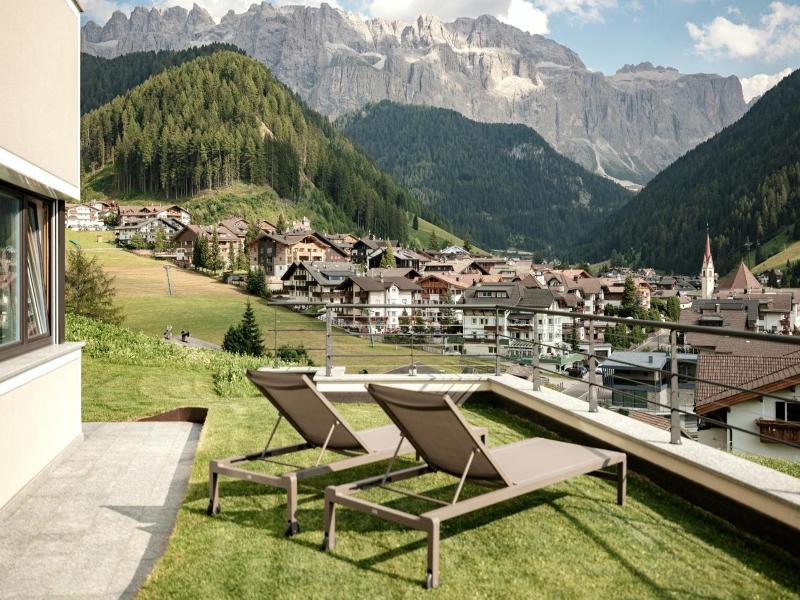 Luxury Chalet Plazola image