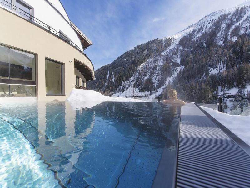 Heart Hotel Grischuna image