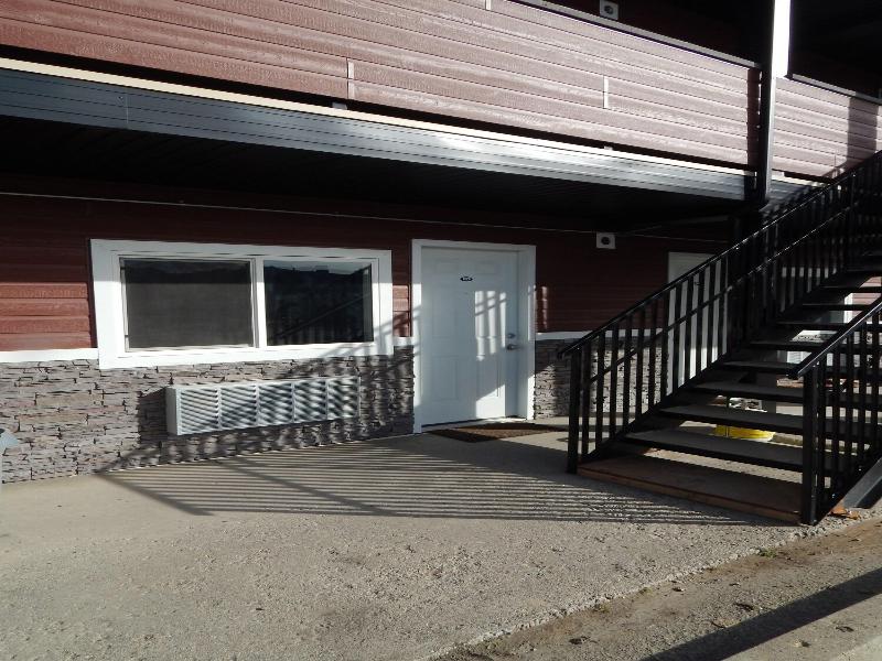 Hinton Highway Inn