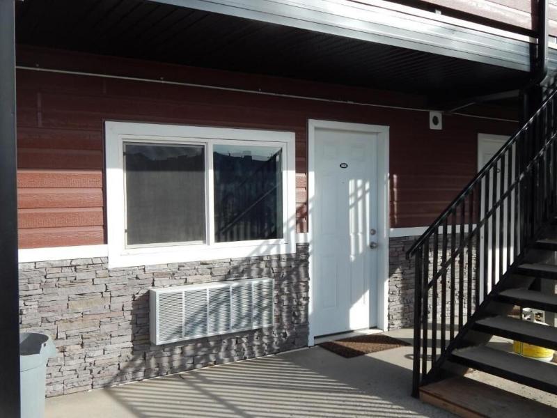 Hinton Highway Inn