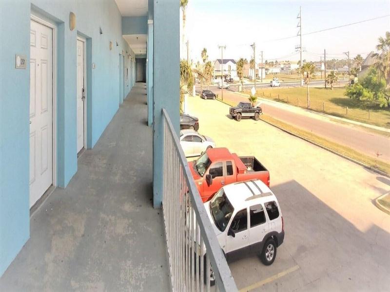 Casa Bella Hotel And Suites image