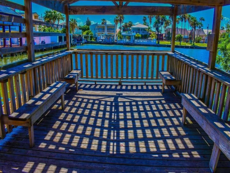 Casa Bella Hotel And Suites image
