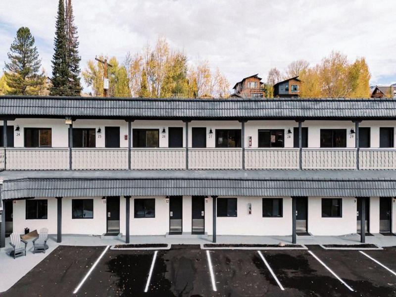 Western Lodge