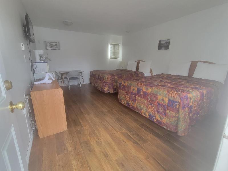 Elks Motel