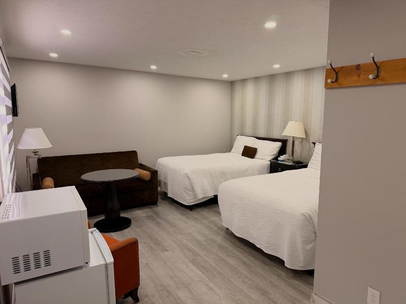 Wiarton Willys Inn
