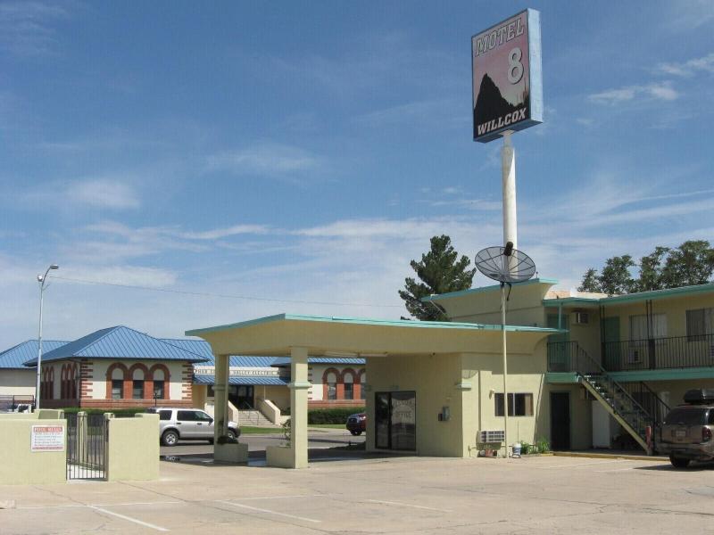 Motel 8 Willcox