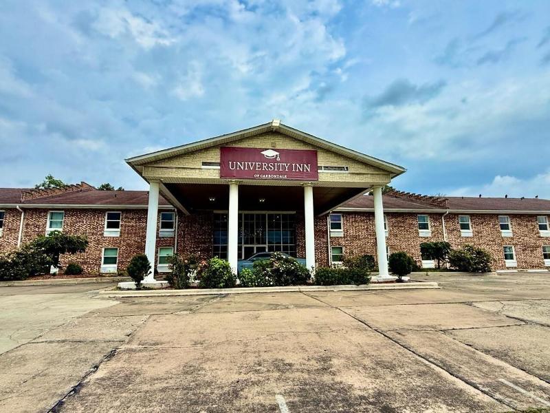 University Inn Of Carbondale