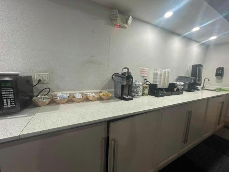 University Inn Of Carbondale