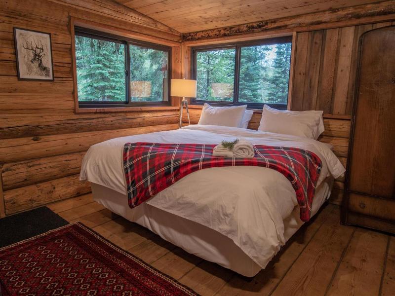 Chute Lake Lodge image