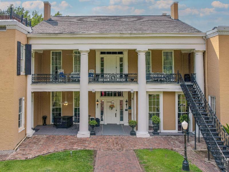 The Inn At Cedar Grove