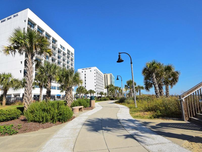 Holiday Sands North On The Boardwalk
