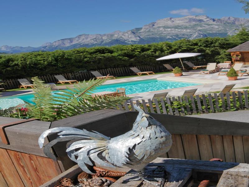 Les Chalets Hotel De La Croix Fry image