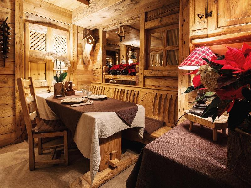 Les Chalets Hotel De La Croix Fry image