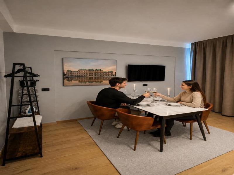 Art Living Vienna image