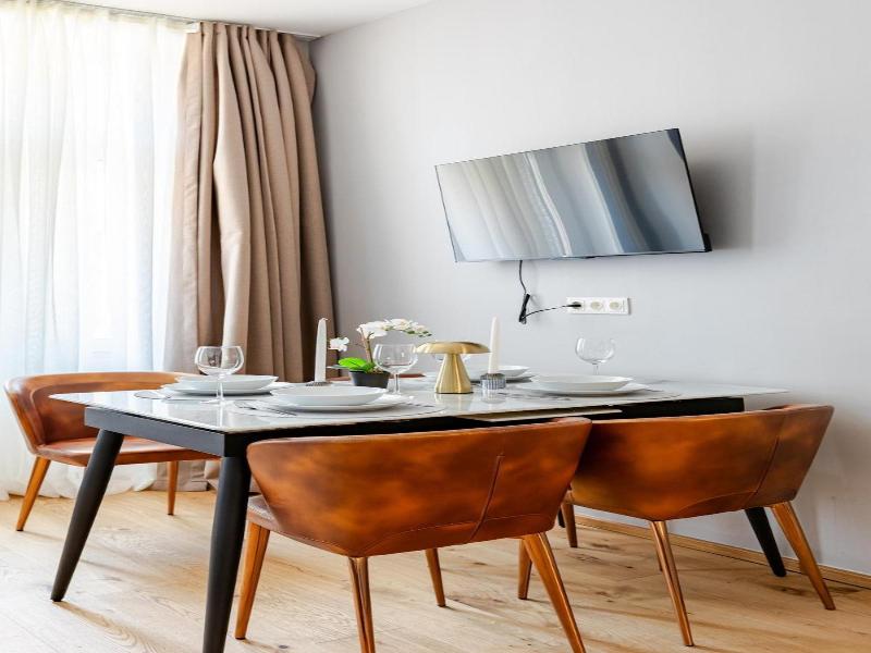 Art Living Vienna image