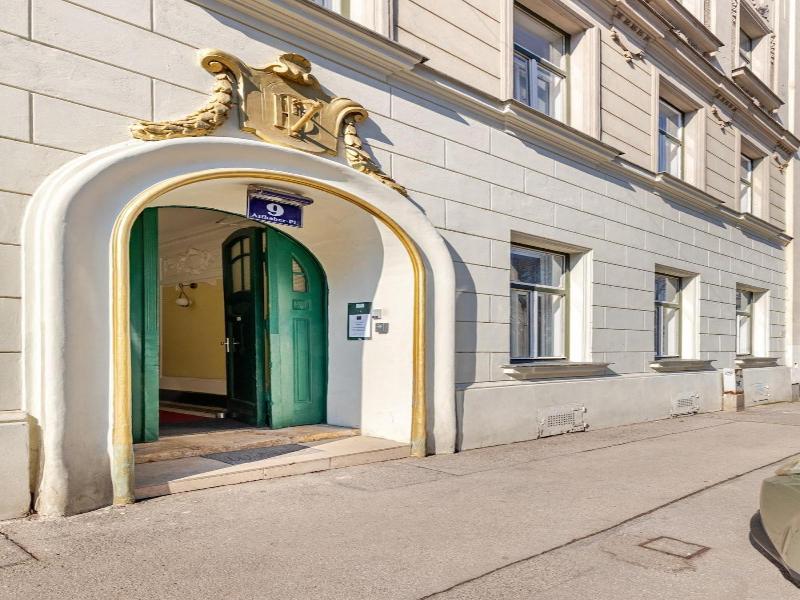 Art Living Vienna image