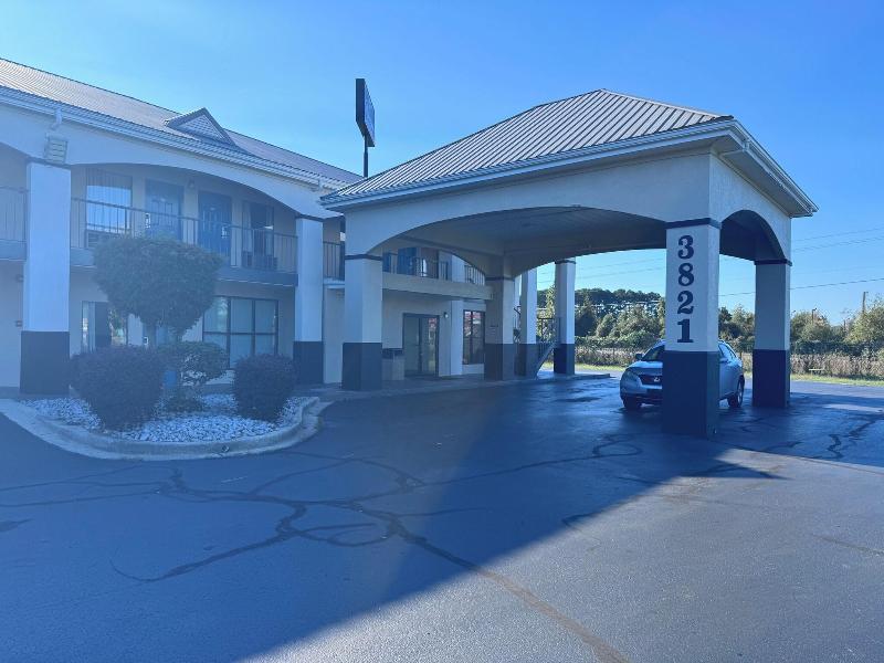 Florence Inn And Suites image