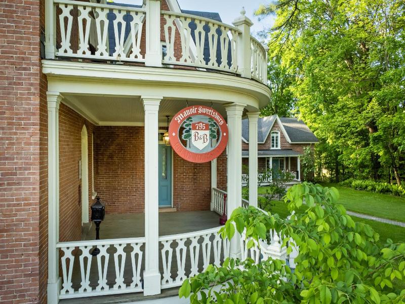 Manoir Sweetsburg image