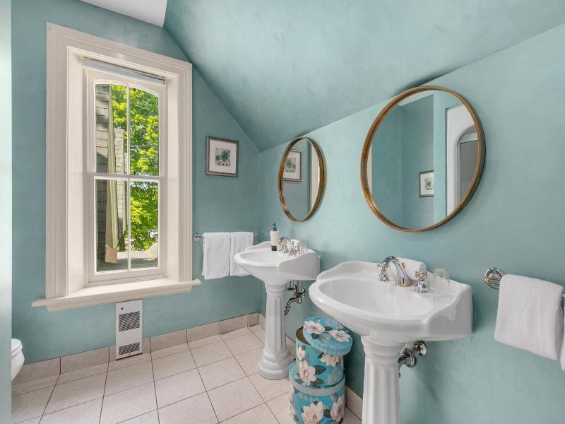 Manoir Sweetsburg image