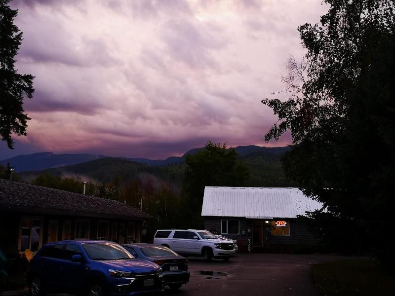 Overlook Inn Cabins