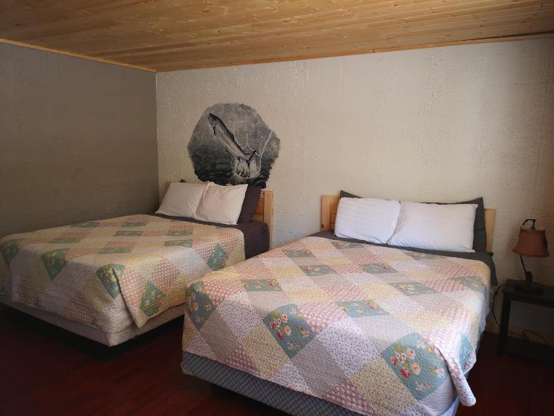 Overlook Inn Cabins