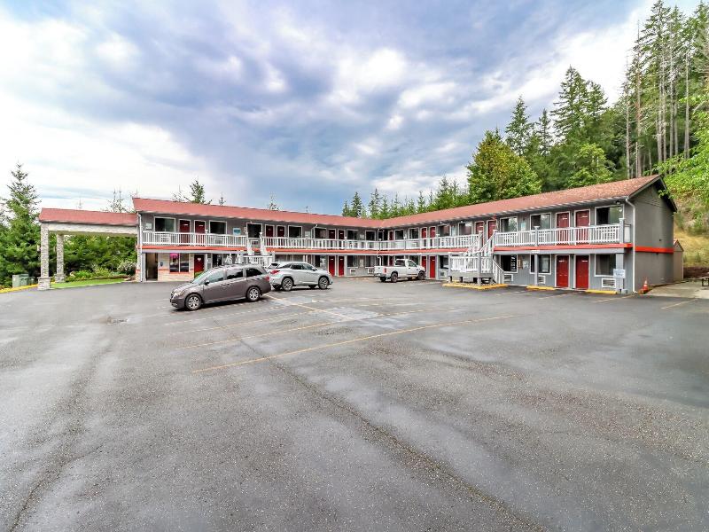 Belfair Motel