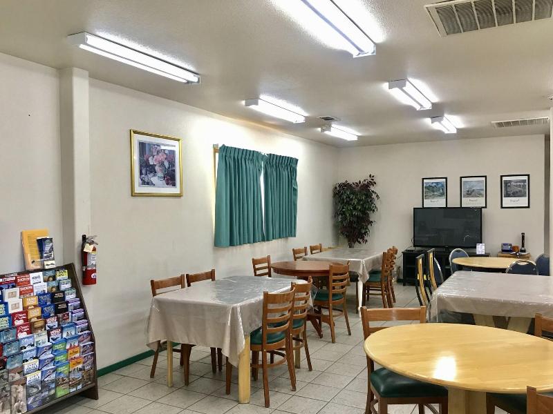 Sunrise Inn Turlock image