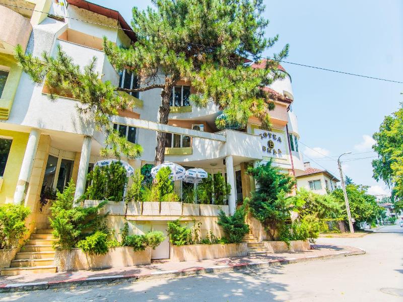 Vida Family Hotel image