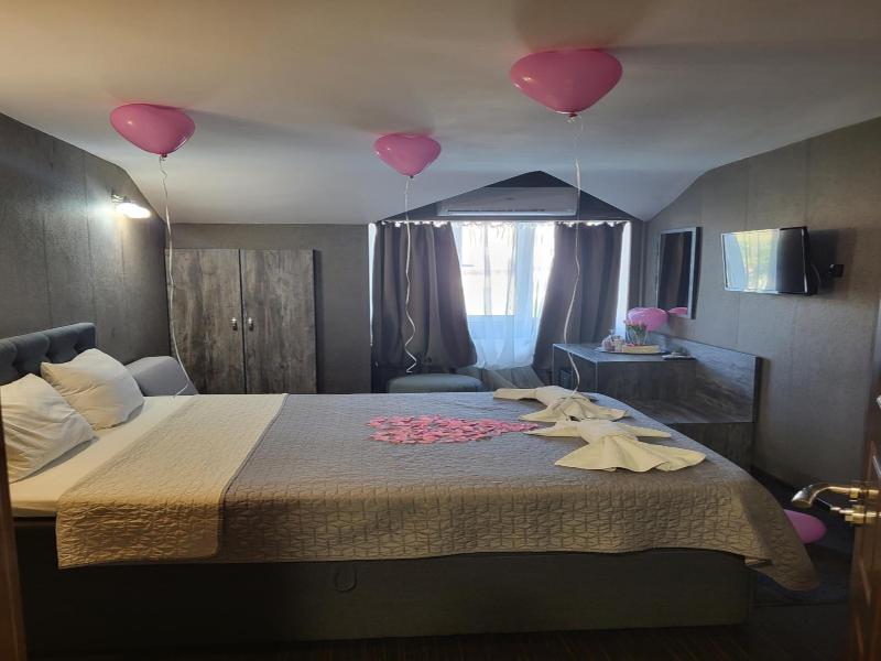Vida Family Hotel image
