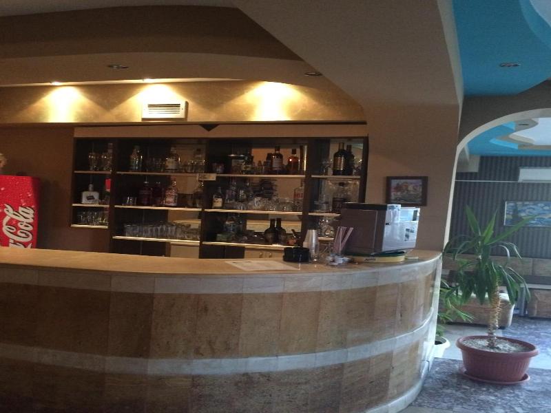 Vida Family Hotel image