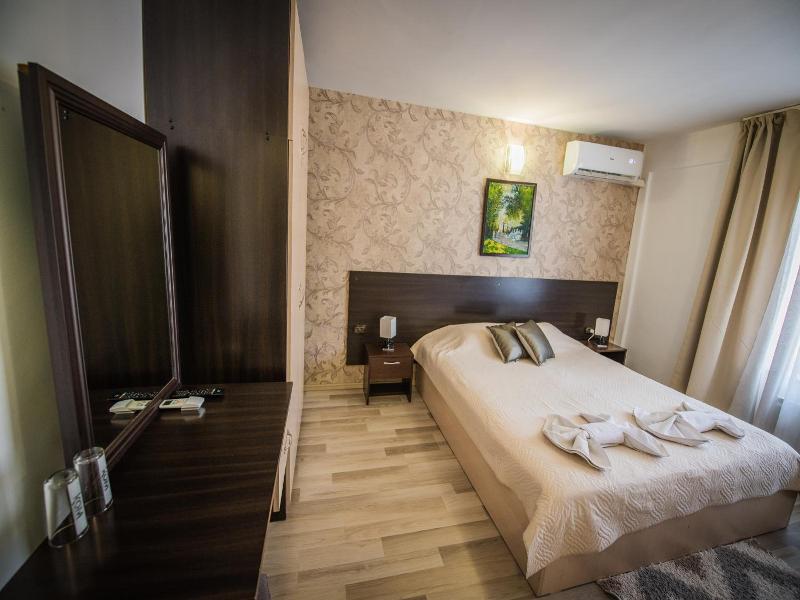 Vida Family Hotel image