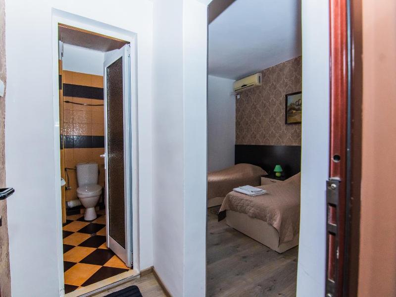 Vida Family Hotel image