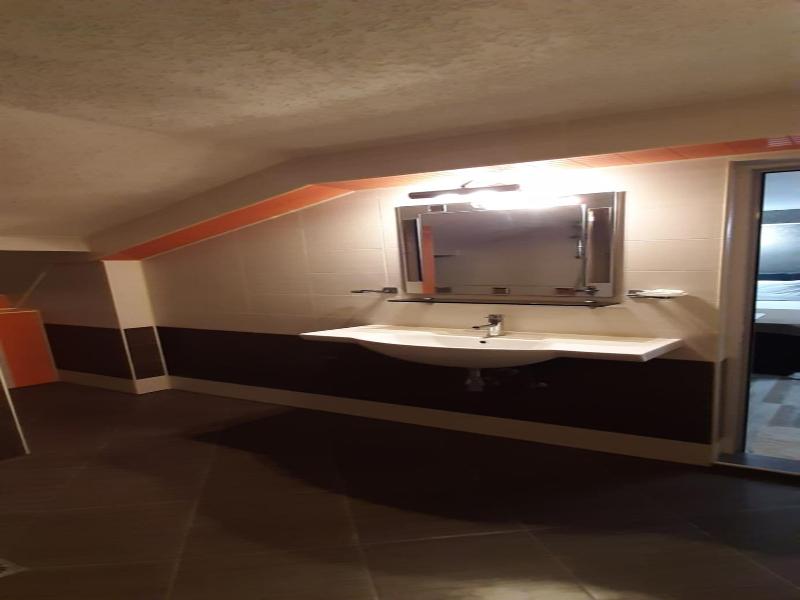 Vida Family Hotel image