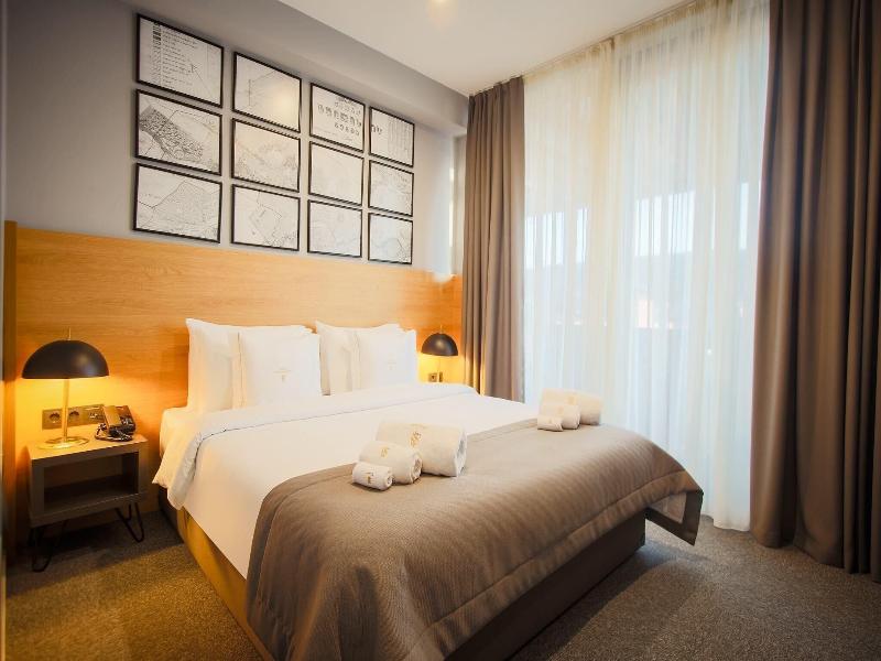 Hotel Tuta image