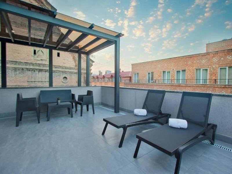 Hotel Tuta image